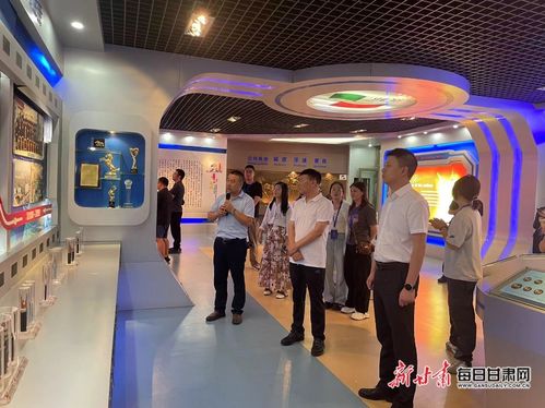 24年前落戶蘭州一路升級 隴企勇?lián)熑未蛟煨袠I(yè)龍頭鳳凰網(wǎng)甘肅 鳳凰網(wǎng)